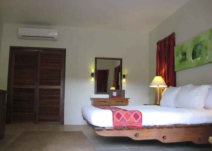 Bluewater Maribago 4*