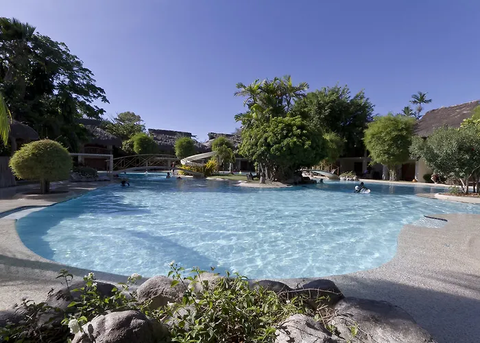 Bluewater Maribago 리조트 4*
